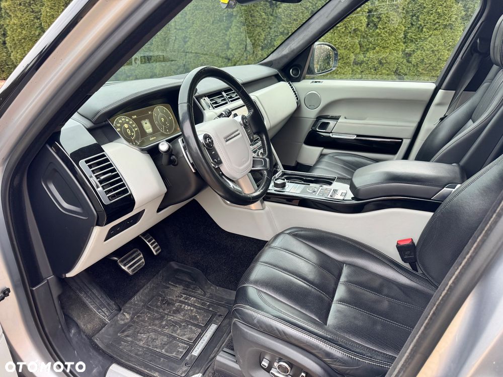 Land Rover Range Rover 4.4SD V8 AB Black - 23