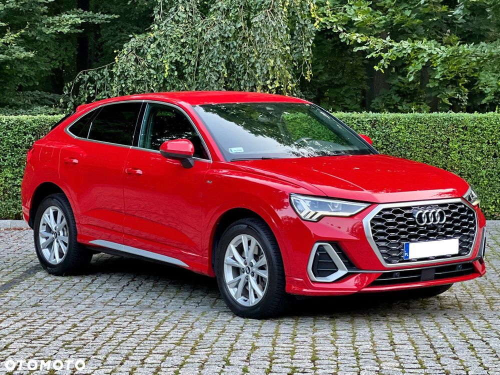Audi Q3 Sportback - 11