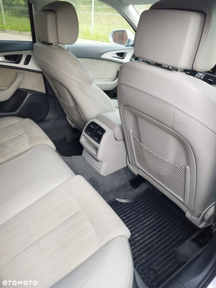Audi A6 - 6