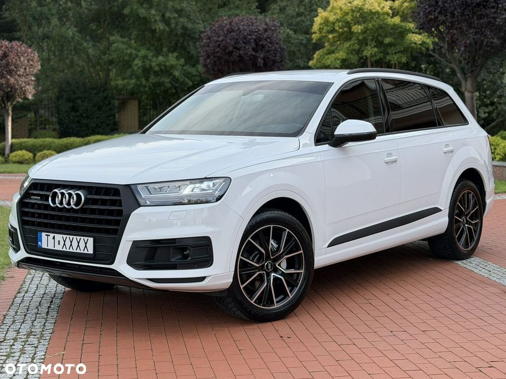 Audi Q7 - 7