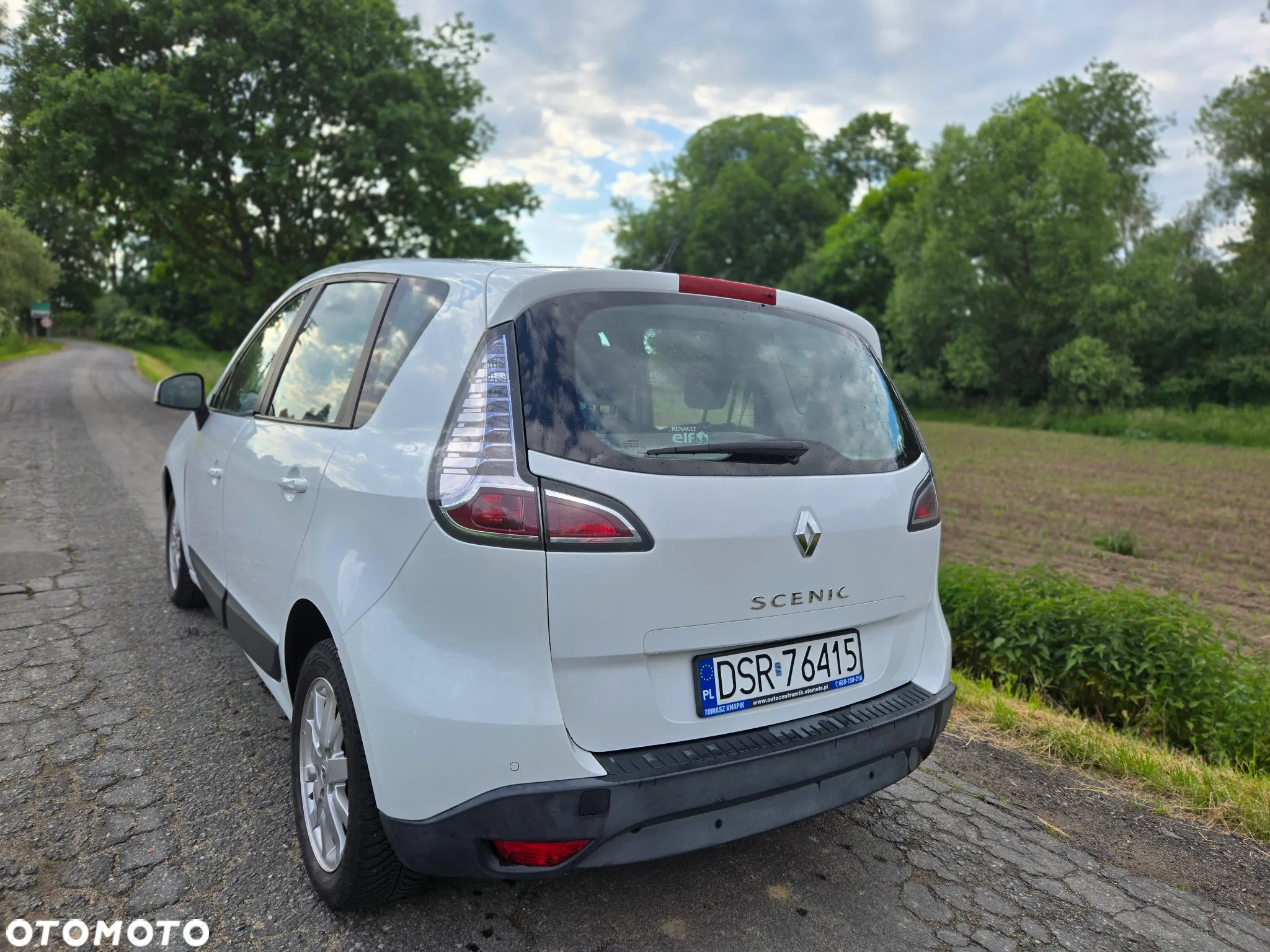 Renault Scenic 1.6 16V 110 Authentique - 3