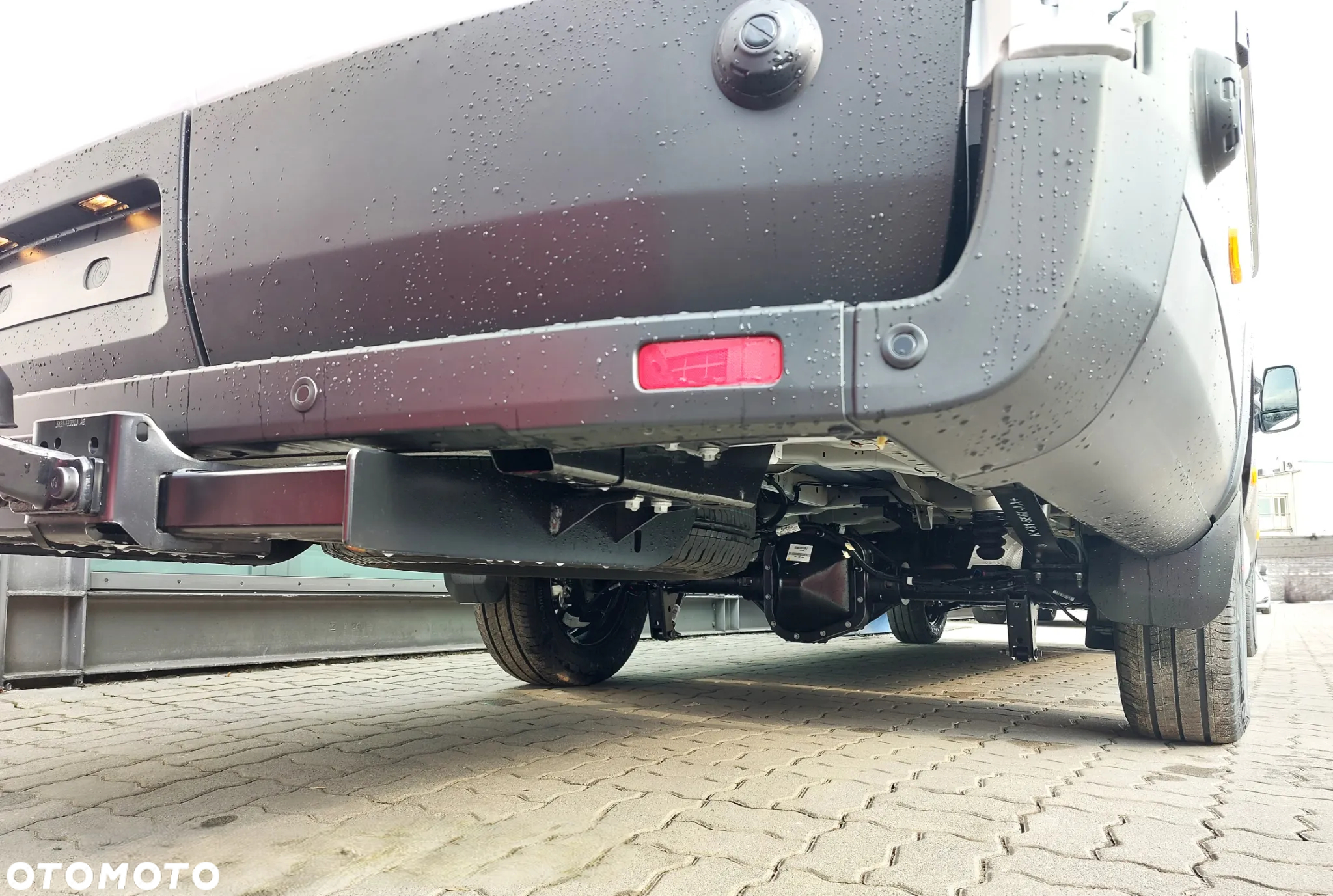 Ford Transit - 12