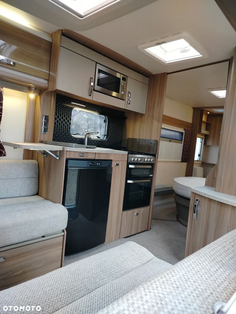 SWIFT Challenger 580 - 37
