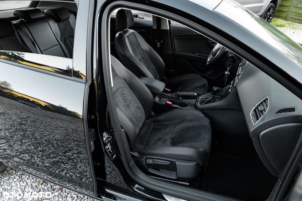 Seat Leon 1.8 TSI Start&Stop DSG FR - 23