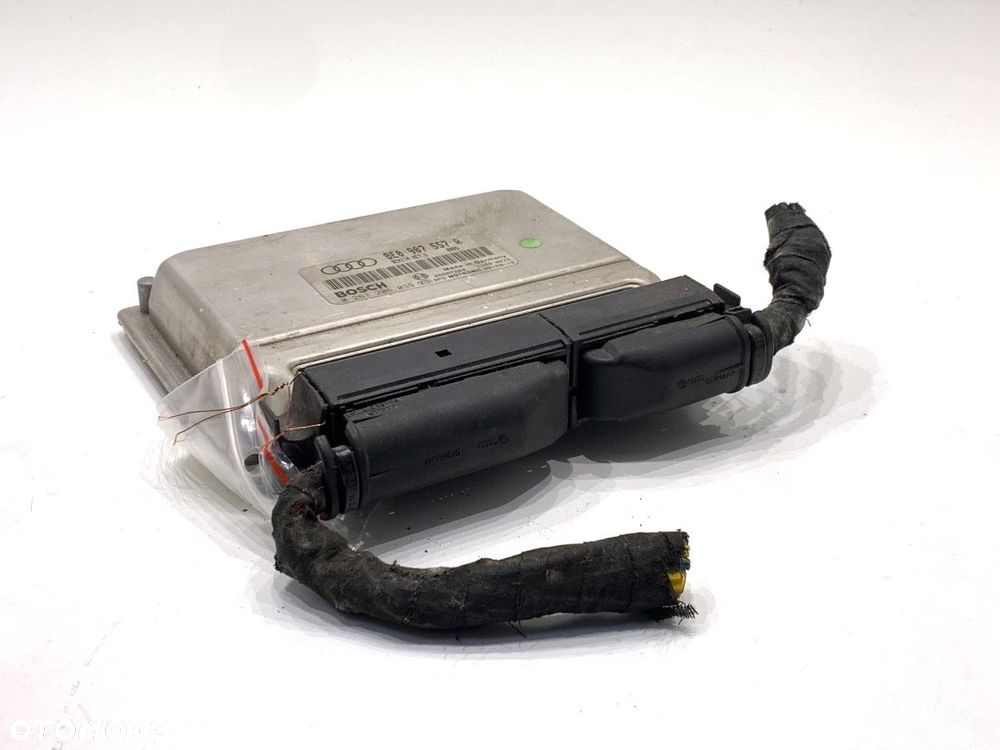 KOMPUTER SILNIKA  AUDI A4 B6 (8E2) 2000 - 2005 2.0 96 kW [130 KM] benzyna 2000 - 2004 0261206039 - 1