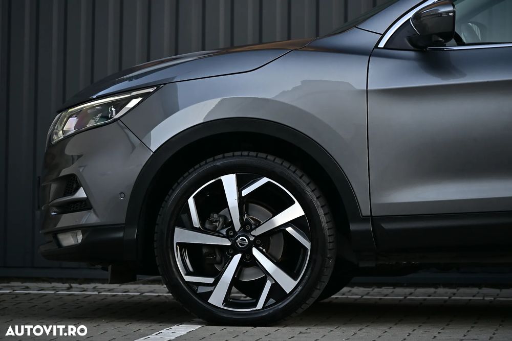 Nissan Qashqai 1.7 dCi Xtronic ALL-MODE 4x4i TEKNA+ - 39