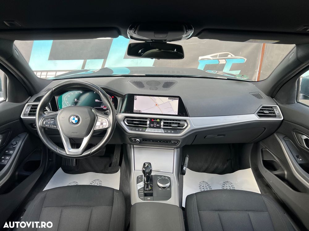 BMW Seria 3 320d AT MHEV - 7