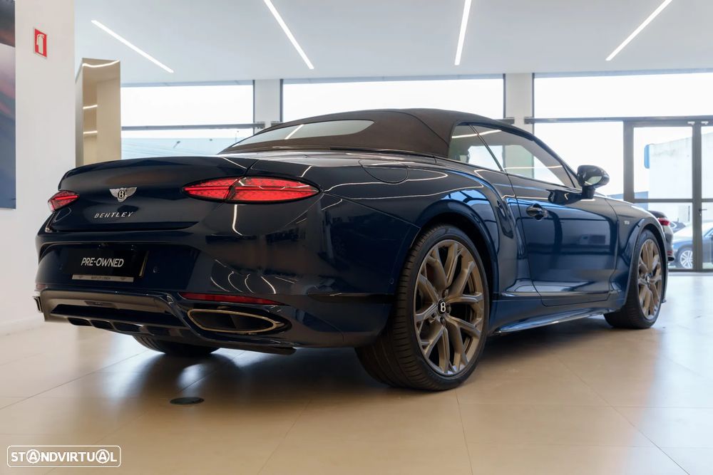 Bentley Continental Cabrio - 13
