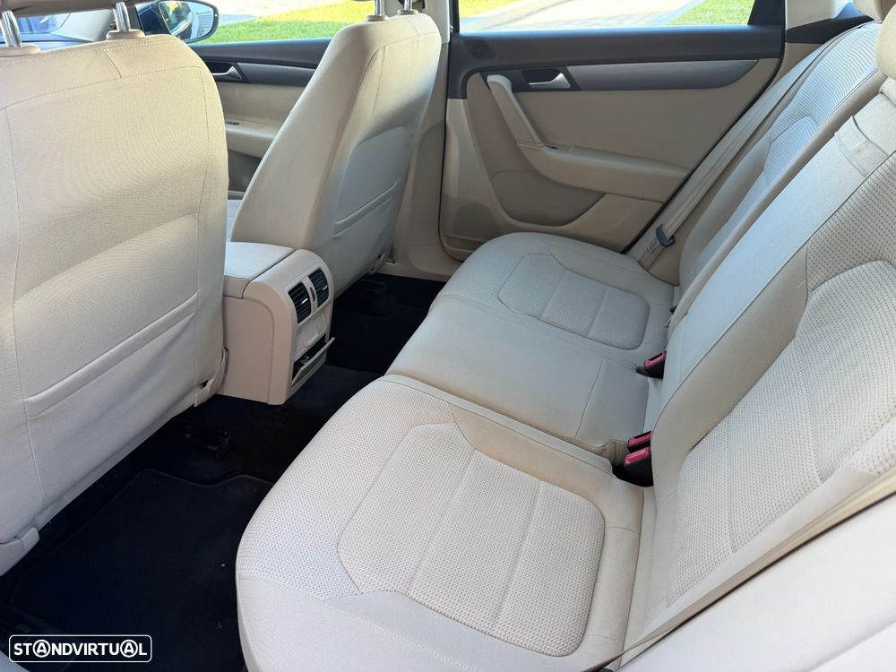 VW Passat Variant 1.6 TDI Confortline - 10
