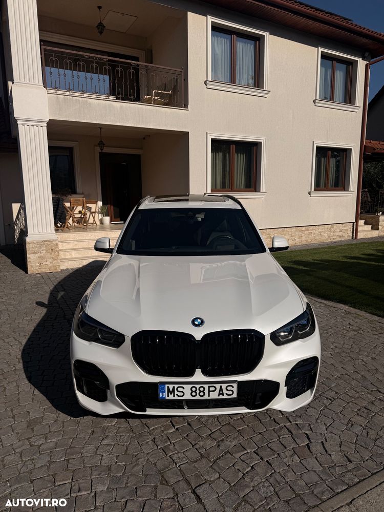 BMW X5 2022 — imagine 11