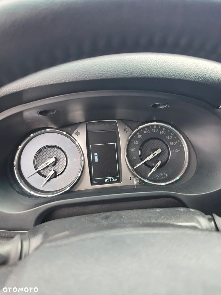 Toyota Hilux 4x4 Double Cab Autm Comfort - 13