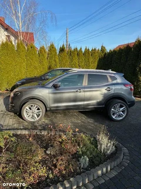 Nissan Qashqai 1.3 DIG-T N-CONNECTA - 13