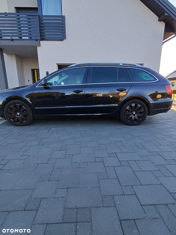 Skoda Superb 2.0 TDI 4x4 DSG Comfort - 8