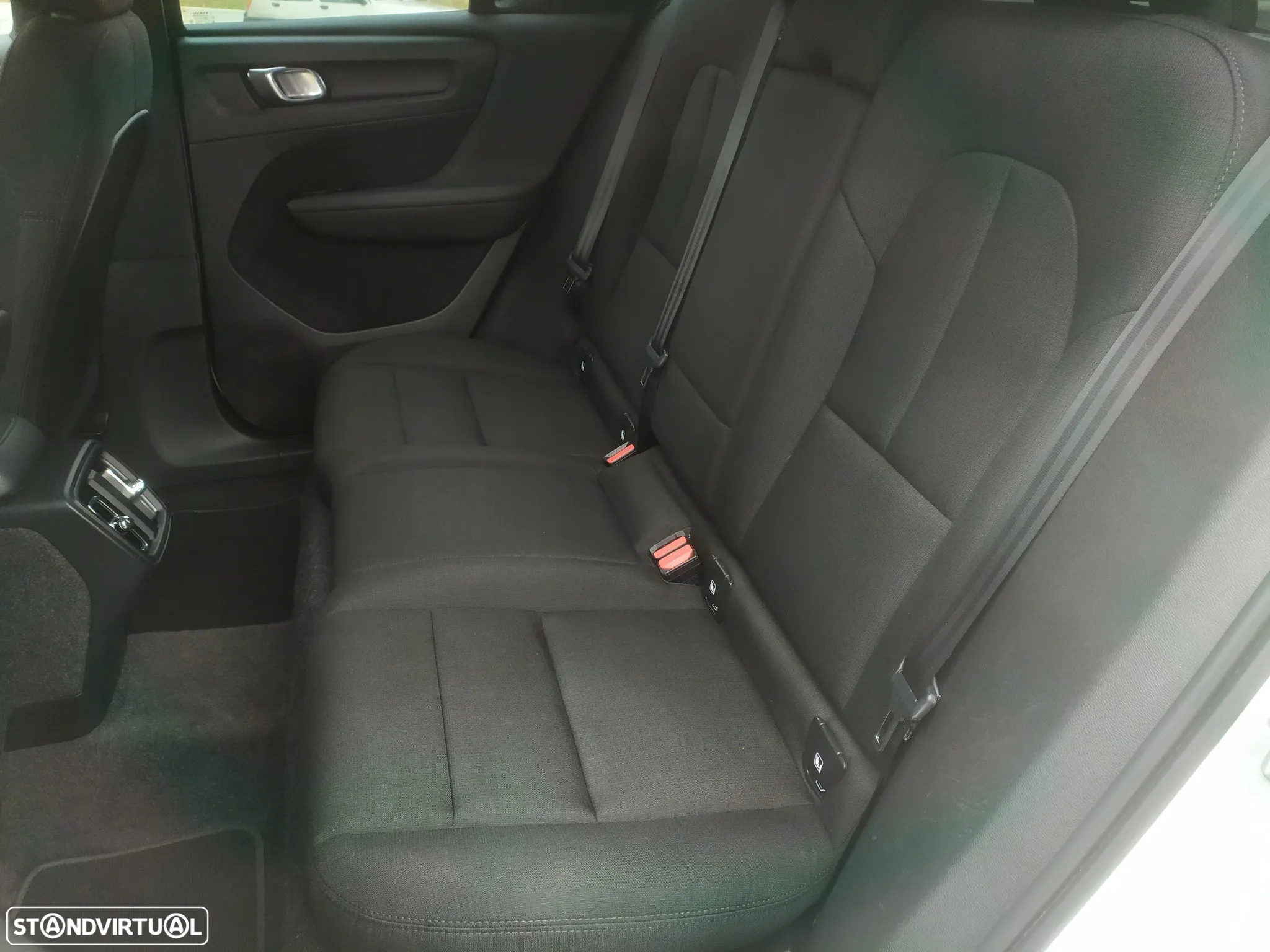 Volvo XC 40 2.0 D3 Momentum - 7