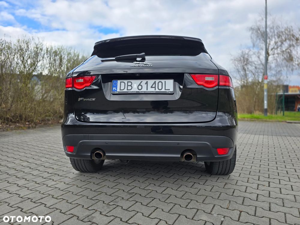 Jaguar F-Pace 2.0 i4P AWD Portfolio - 8