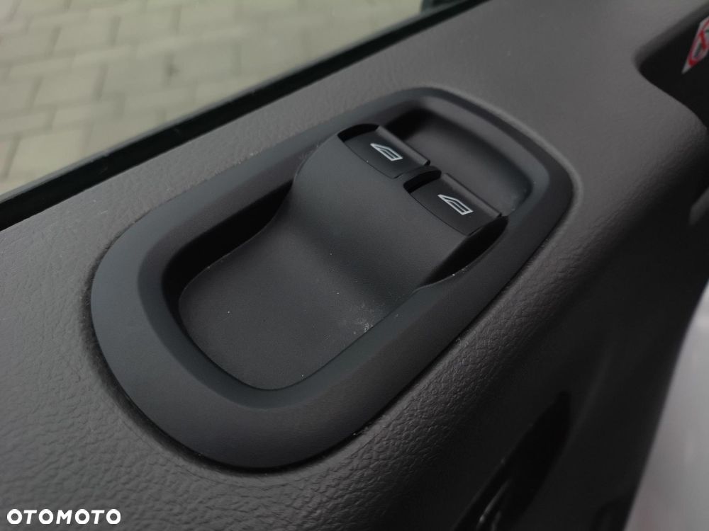 Ford Transit - 10