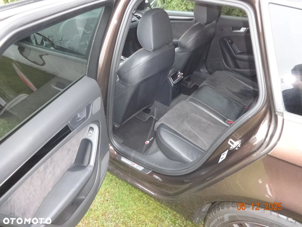 Audi A4 Avant 2.0 TDI - 6