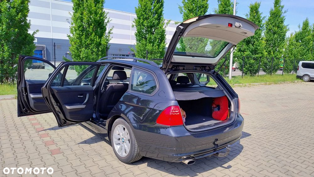 BMW Seria 3 318d DPF - 7