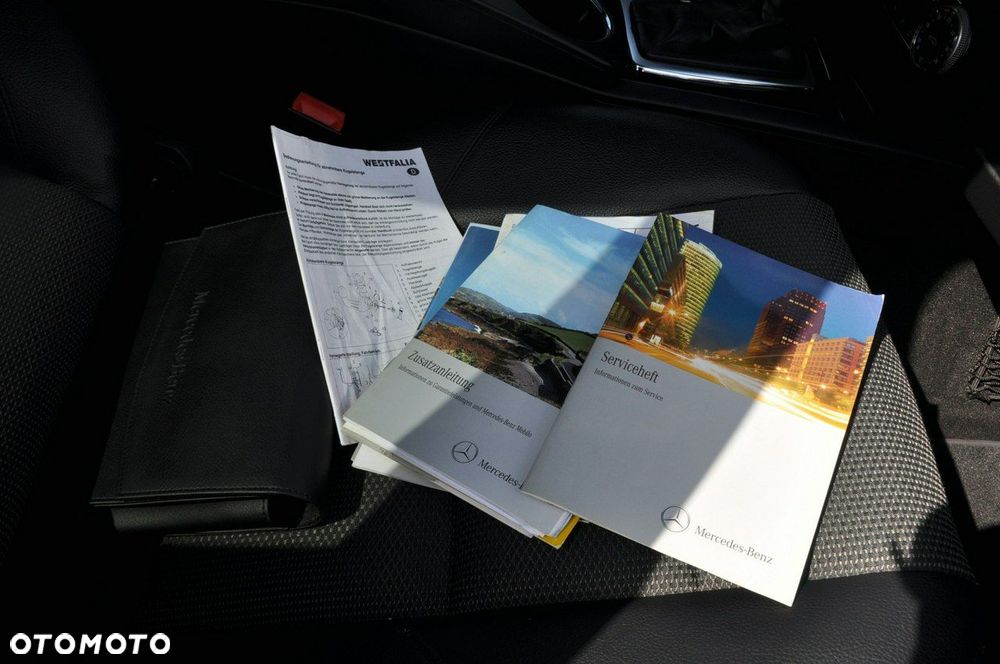 Mercedes-Benz GLK - 40
