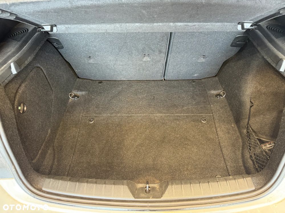 BMW Seria 1 118i M Sport - 16