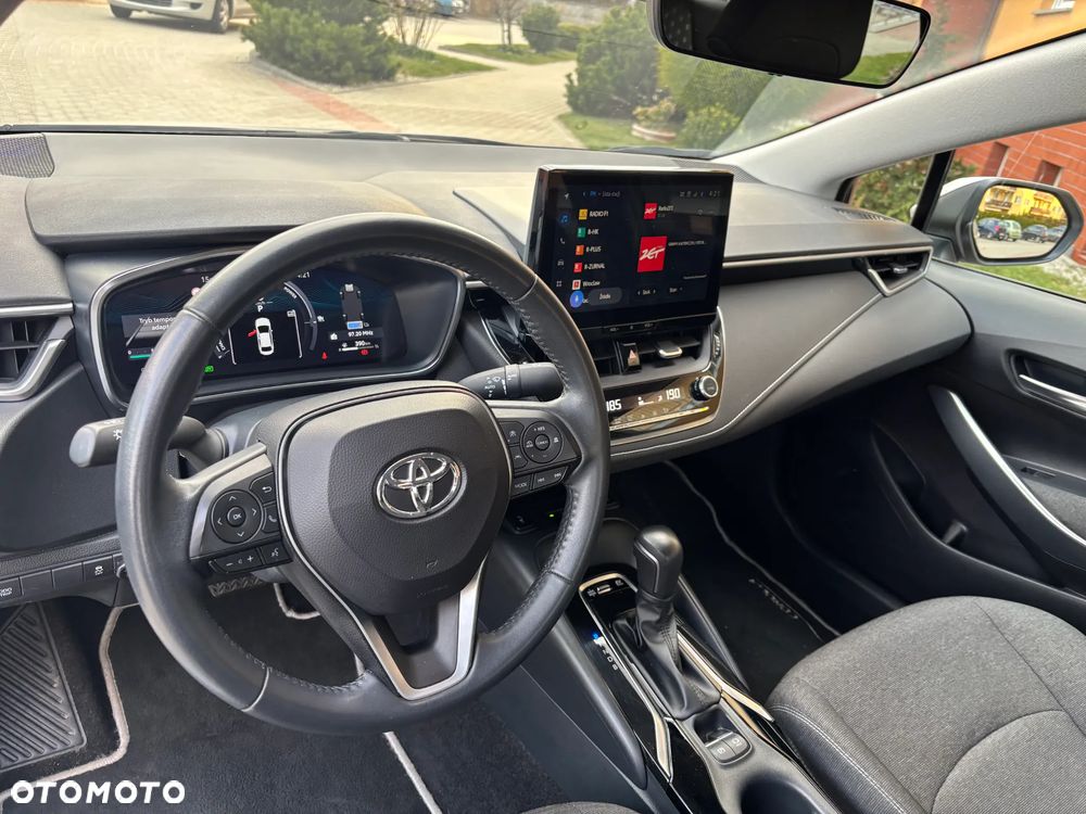 Toyota Corolla 1.8 Hybrid Comfort - 21