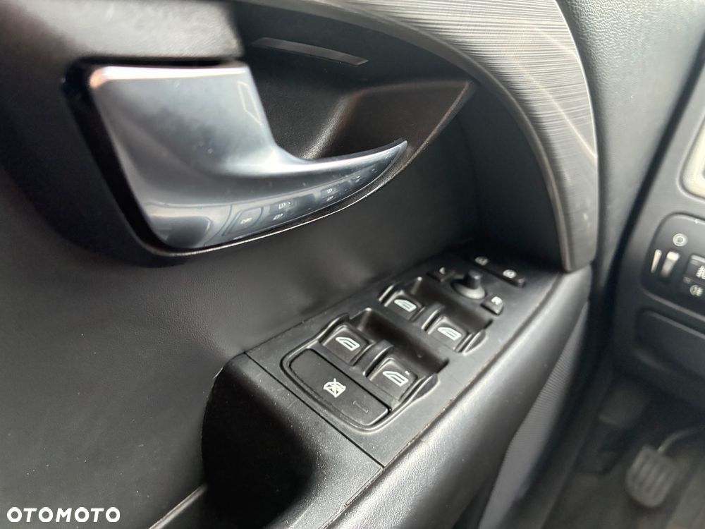 Volvo S80 2.4D Kinetic - 15