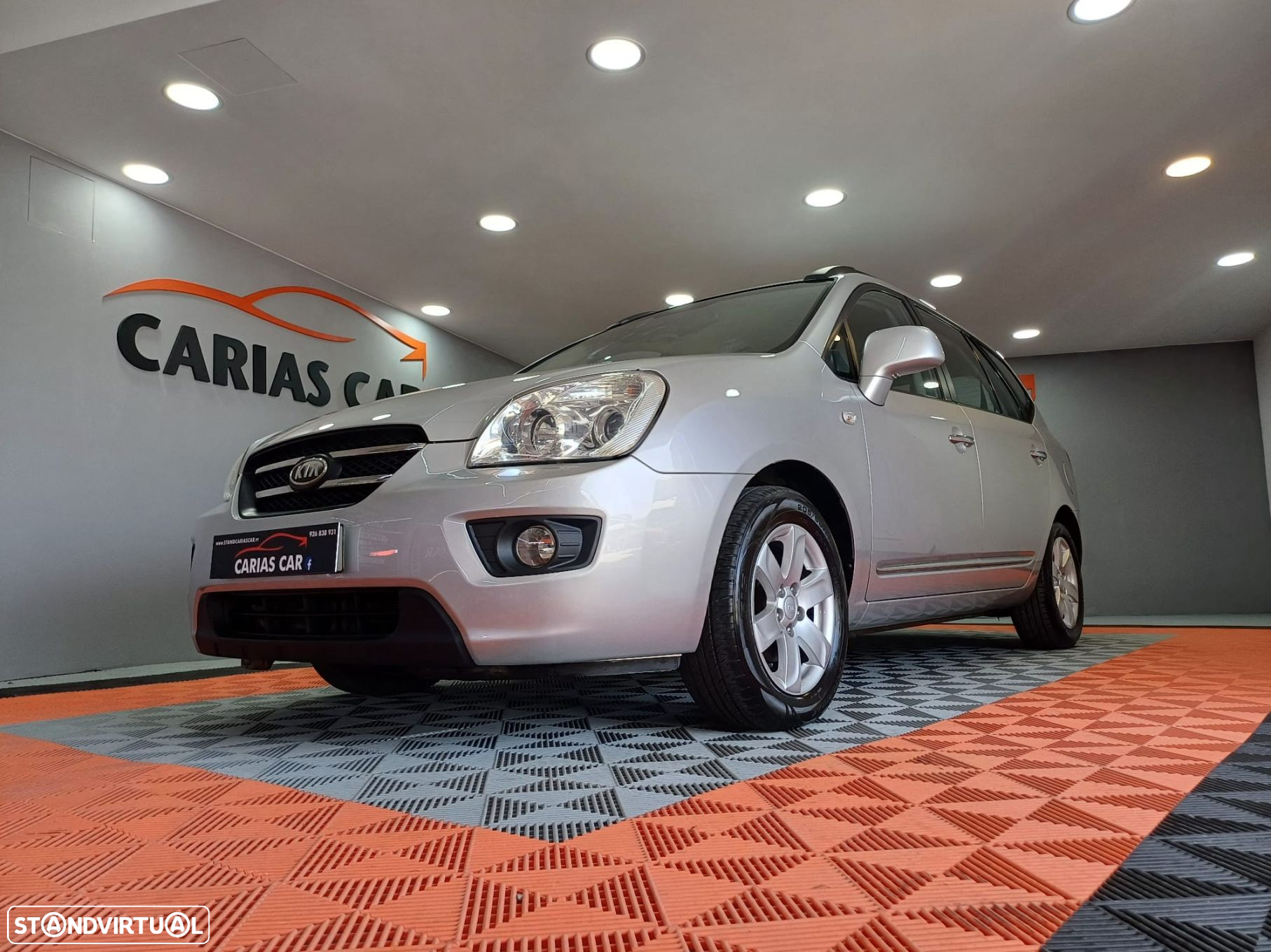Kia Carens 2.0 CRDi EX - 7