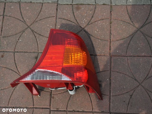 ford focus MK1 sedan zestaw lamp WYSYŁKA - 2