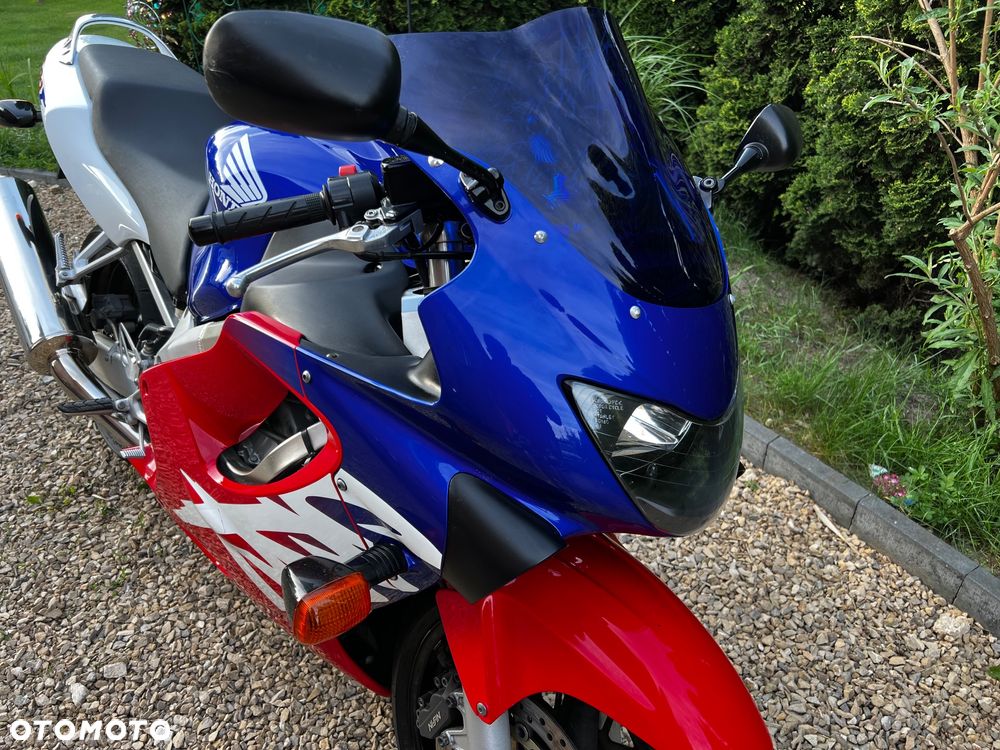 Honda CBR - 5