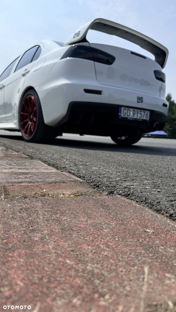 Mitsubishi Lancer Evolution - 15