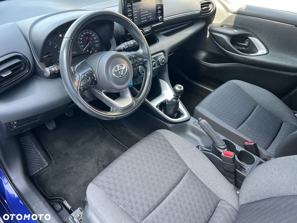 Toyota Yaris - 11