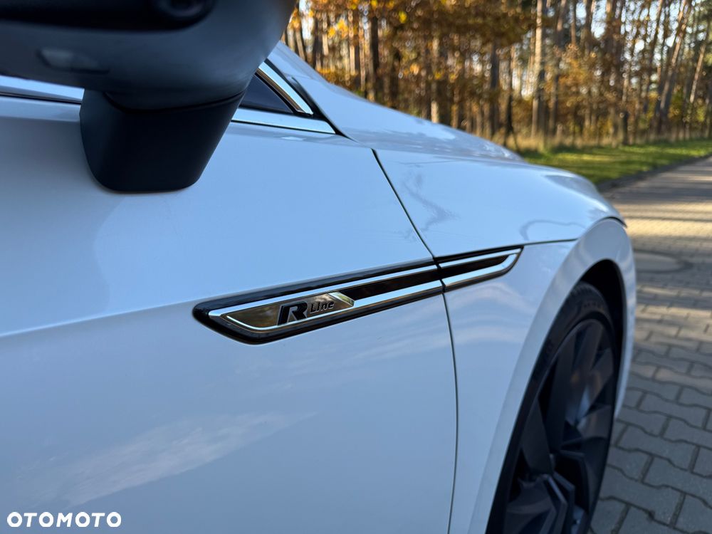 Volkswagen Arteon 2.0 TDI SCR DSG R-Line - 11