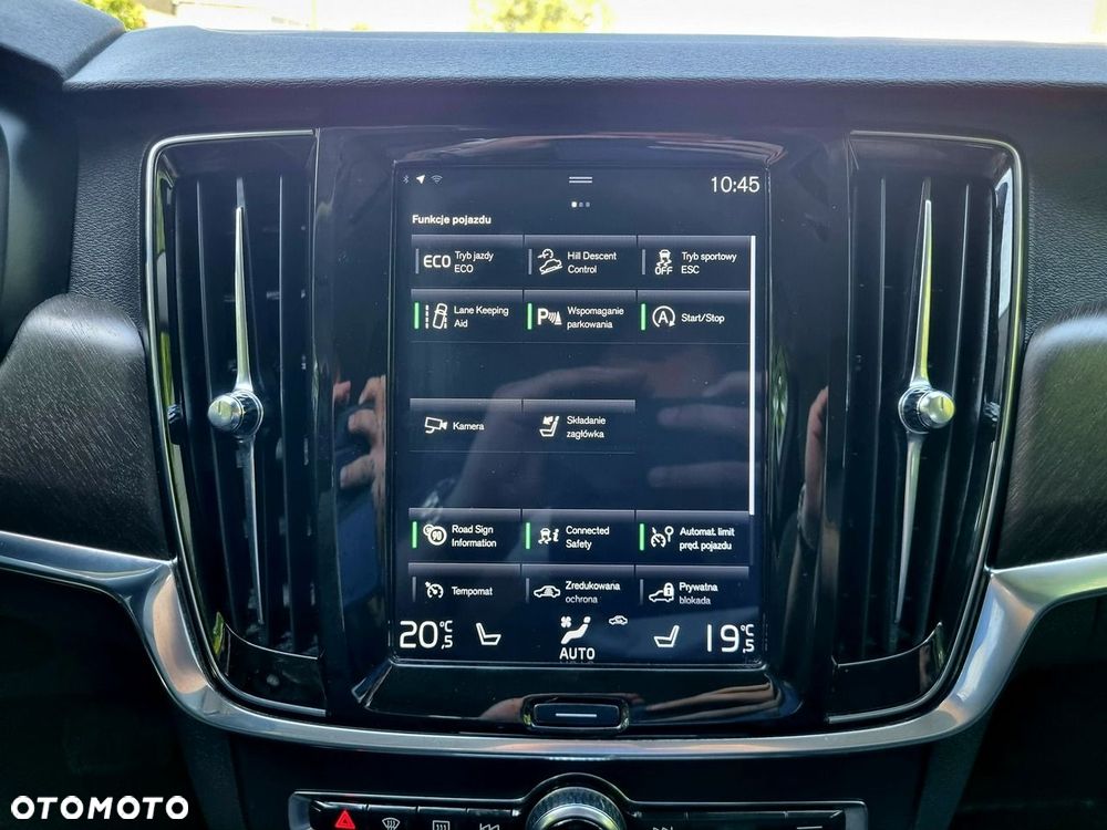 Volvo V90 Cross Country D4 AWD Geartronic - 29