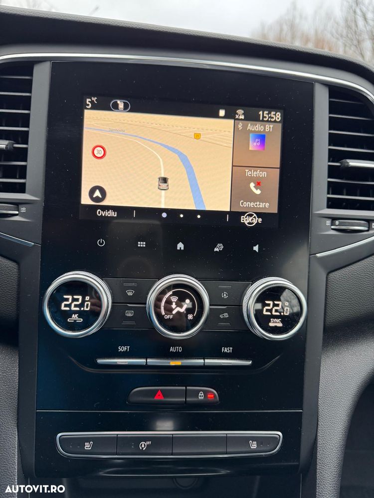 Renault Megane TCe 140 EDC GPF Zen - 11