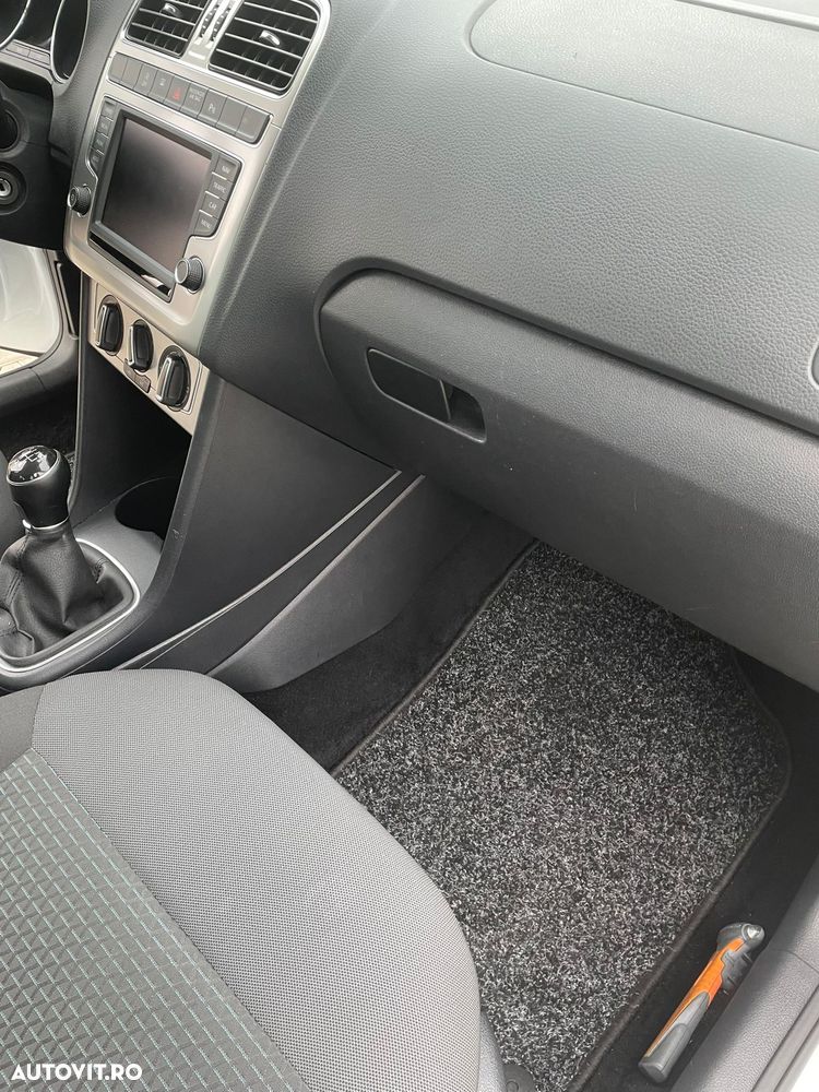 Volkswagen Polo 1.4 TDI (Blue Motion Technology) Trendline - 17