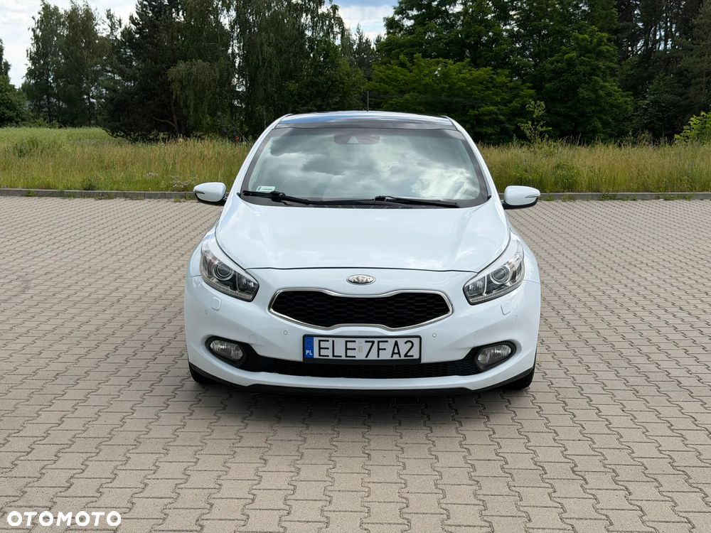 Kia Ceed 1.6 CRDi 128 Platinum Edition - 2