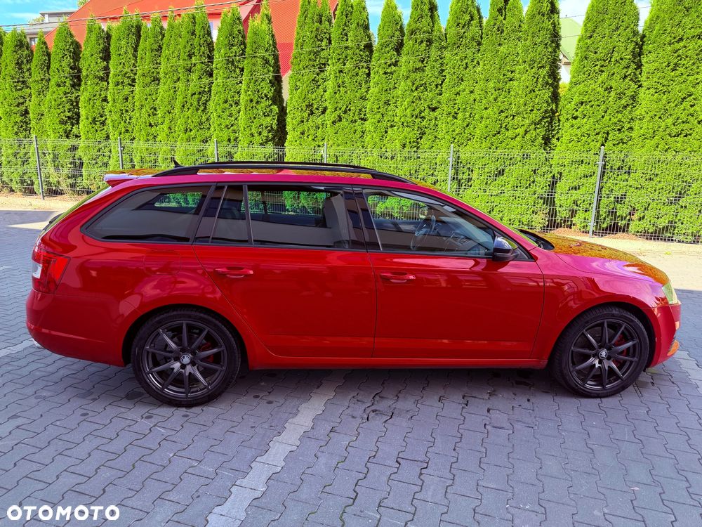 Skoda Octavia 2.0 TDI RS DSG - 3