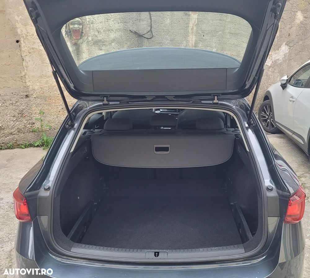 Seat Leon 1.0 eTSI OPF DSG Style Edition - 10