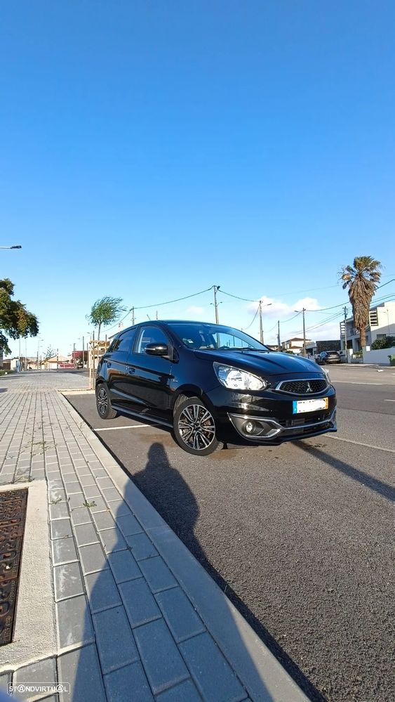 Mitsubishi Space Star 1.2 Intense Connect Edition - 2