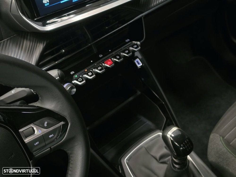 Peugeot 2008 1.2 PureTech Active - 10