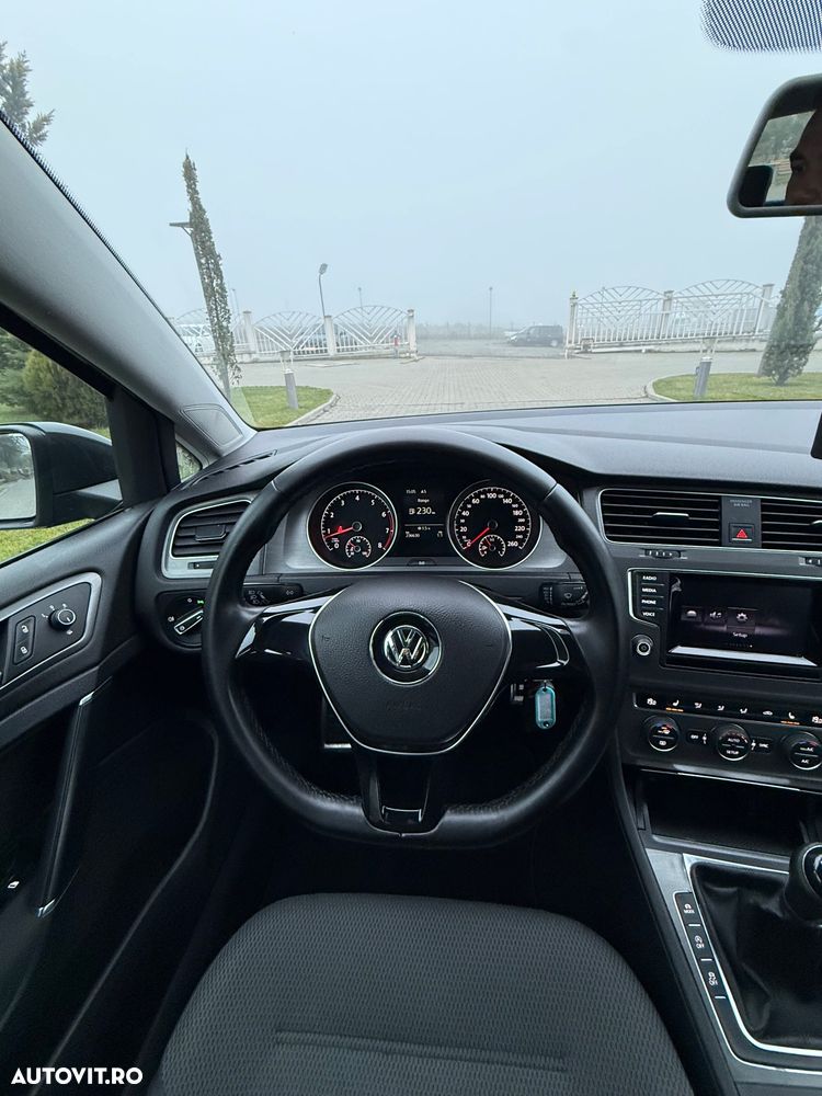 Volkswagen Golf 1.2 TSI BlueMotion Technology Lounge - 8
