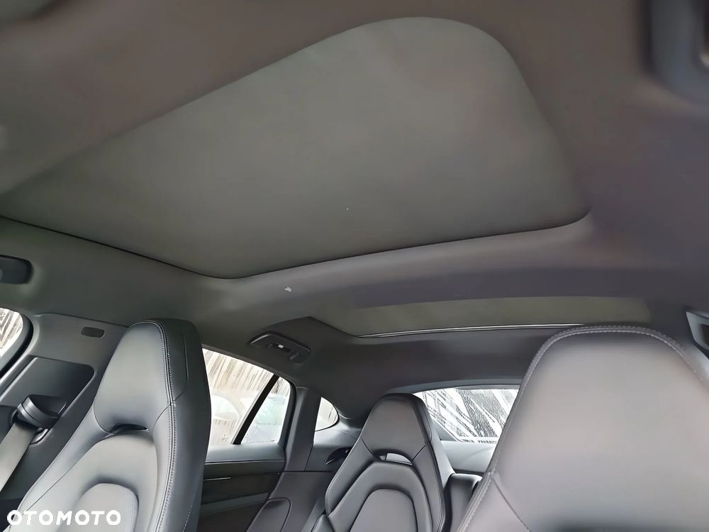 Porsche Panamera 4 Edition 10 Jahre - 9