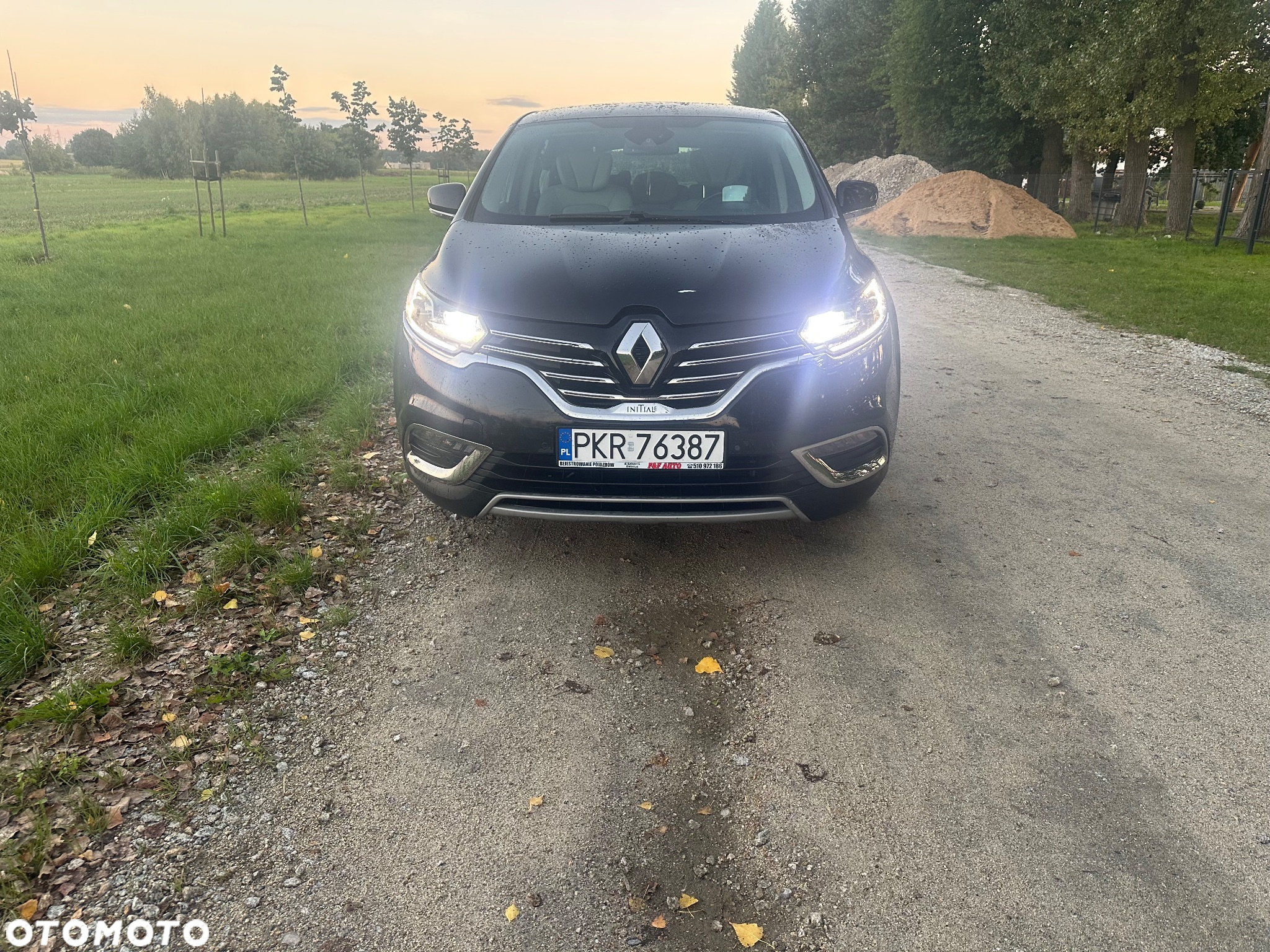 Renault Espace 1.6 dCi Energy Initiale Paris EDC 7os - 9