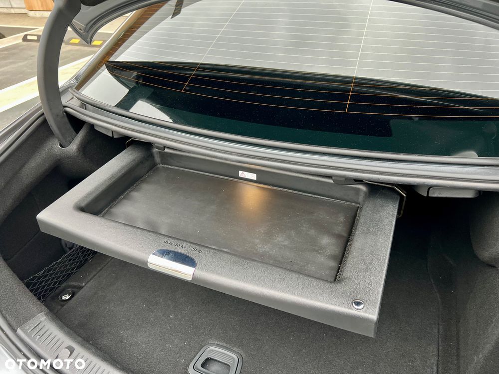 Mercedes-Benz Klasa E - 24