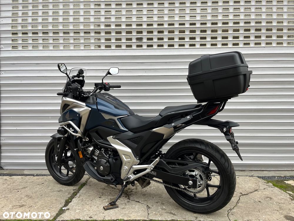 Honda NC - 8