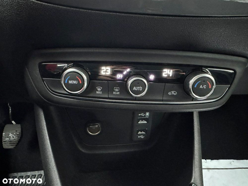 Opel Crossland X - 15