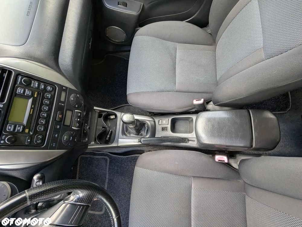 Toyota RAV4 2.0 VVT-i 4x4 - 9