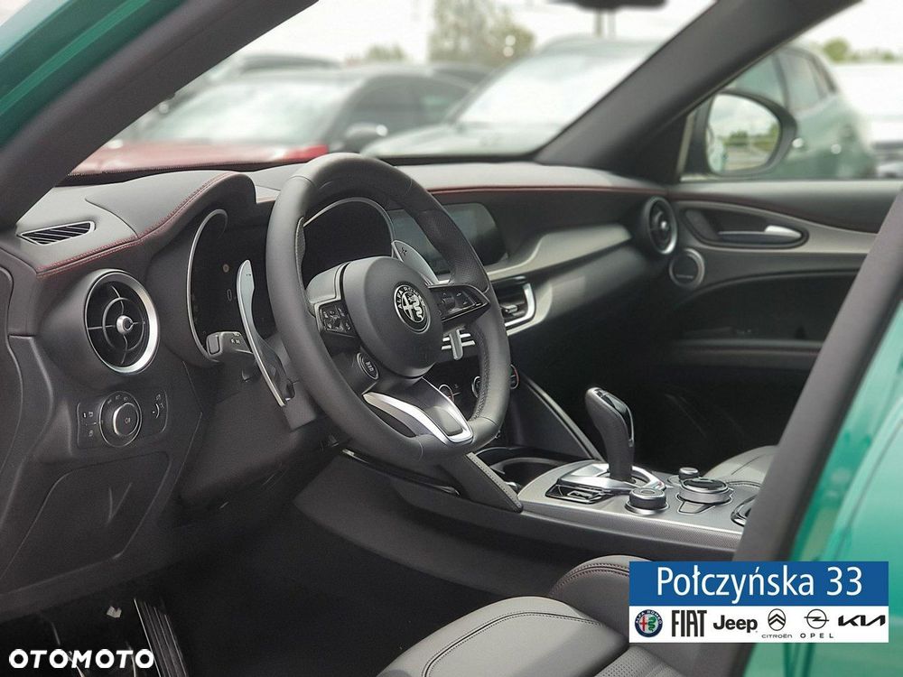 Alfa Romeo Stelvio - 9