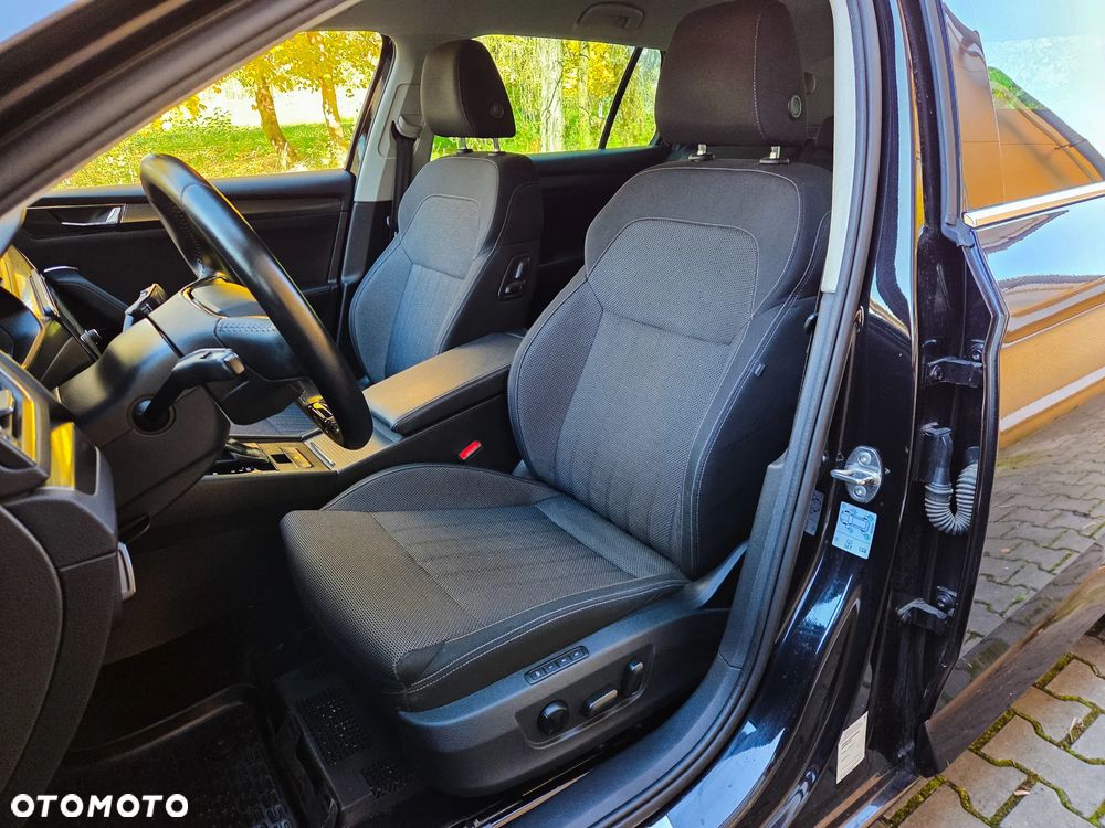 Skoda Superb 2.0 TSI Style DSG - 7
