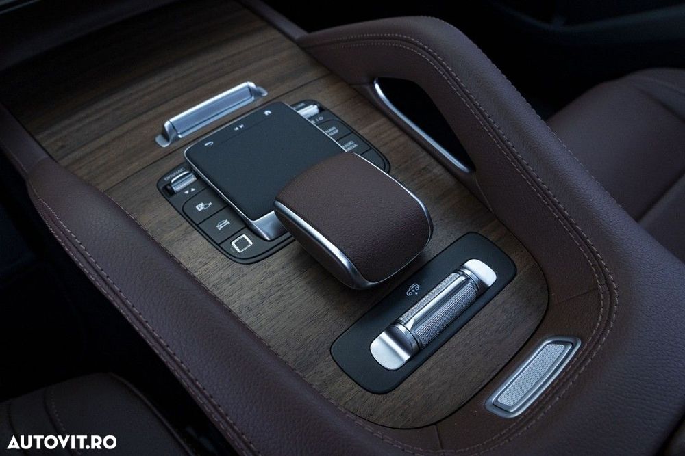 MERCEDES-BENZ GLE 2026 — imagine 22